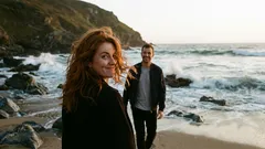 Kako ostaviti magnetski dojam: urednost, miris i prirodna ženstvenost